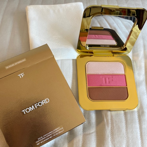 Tom Ford Soleil Contouring Compact - Picture 1 of 4